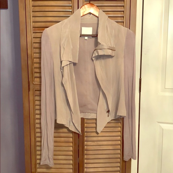 ADDISON JACKET - Picture 1 of 4